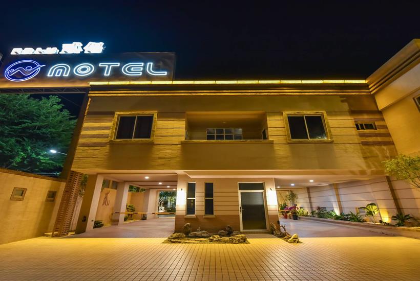 貳侶休閒藝術旅館 台南仁德交流道新開幕時尚主題汽車旅館住宿訂房推薦 貳侶休閒藝術旅館 台南仁德交流道新開幕時尚主題汽車旅館住宿訂房推薦